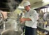 ドレスコードありの名門コースだから、
落ち着いた客層で安心して働ける環境です♪