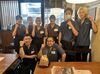 ↑スタッフの誕生日をお祝いしているシーン！笑
みんなでワイワイ仲いい職場★
ハデ髪もしっかりOK◎居心地がいいと好評です♪