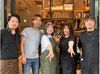 ＼TOKYO TORCH 常盤橋タワー内でアクセス抜群◎／
豊富なクラフトビールを取り揃えた人気のお店♪未経験さんも大歓迎です！