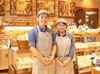 ◆未経験の方も大歓迎!!◆
安心・丁寧な研修サポートでバイトデビューにも◎
全店舗で利用可能なスタッフ特典・割引あり★