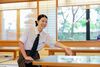 江戸前寿司や国産牛のしゃぶしゃぶを
中心とした和食専門レストランでのお仕事★