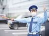 月曜〜金曜で安定収入！道路除草作業現場での交通誘導スタッフ募集中