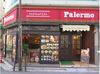 ＼ホールスタッフ大募集／
ランチ募集◆
朝～昼の時間を有効活用♪
WワークOK！短時間・扶養内勤務も可能◎