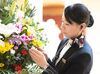 ご遺族や参列者の方をサポート！
セレモニーがスムーズに進行できるようお手伝いするお仕事です♪