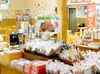 20～40代のスタッフさんが活躍中！
年齢層も幅広いのでどの世代の方でもなじみやすい☆
皆さん気さくで優しい方ばかりです♪