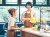 広島県産のこだわり素材を使ったコーヒー/スイーツが楽しめるお店◎
10～30代まで活躍中♪高校生も歓迎！
※イメージ画像