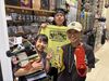 時給1200円以上＋昇給あり！
社員割引や研修も充実★
PCスキルやSNS運用も身につけてキャリアアップ♪
※画像はイメージです