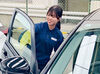 ◇バイトデビュー大歓迎！◇ 
「車詳しくない…」と知識がなくても大丈夫。
まずは笑顔で挨拶から♪未経験の方多数活躍中！