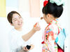 ＼美容師免許の資格を活かせる♪／
七五三を迎えるお子さまのヘアセットなどをお任せ！
着付けも学べます◎