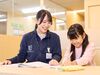 一度に教える生徒は最大2人まで。未経験でも始めやすい個別指導です♪大学生～主婦層まで幅広く活躍中です！