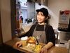 10代～50代迄、幅広い年代の方積極採用中！
研修もしっかり整っていますのでご安心を！
まずは、ご応募お待ちしております！