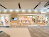 ▼西宮ガーデンズ内のキレイな店舗▼
お店はショッピングモール内だから！
社割アリ⇒バイト前やバイト終わりにショッピングも♪