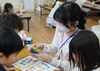 子どもたちの笑顔に触れながら、
成長をサポートできるお仕事です！
子育ての経験を活かして働く主婦さんも多数◎